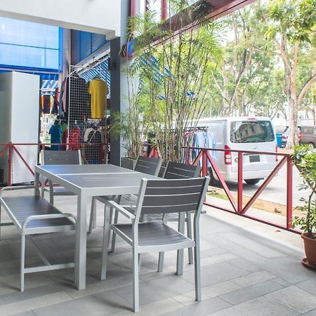 Residences @ Farrer Park Singapore Buitenkant foto